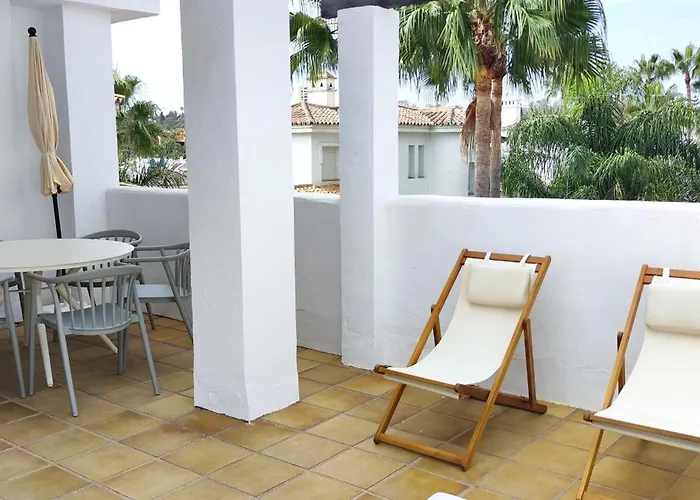 Naranjos Design Duplex Penthouse マルベーリャ