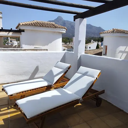 Naranjos Design Duplex Penthouse Apartman *